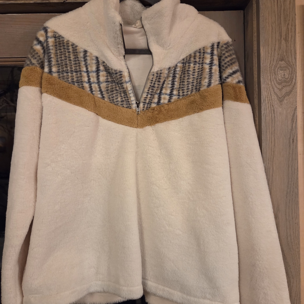 Hem & Thread Cream and Tan Teddy Jacket